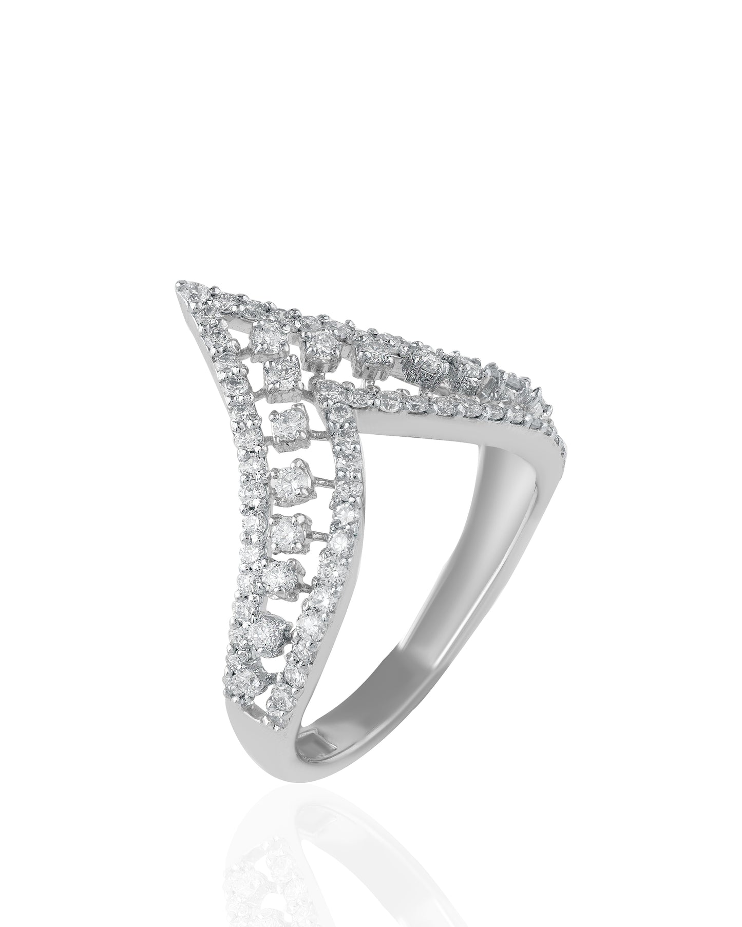 The Glistening Chevron Lattice Ring