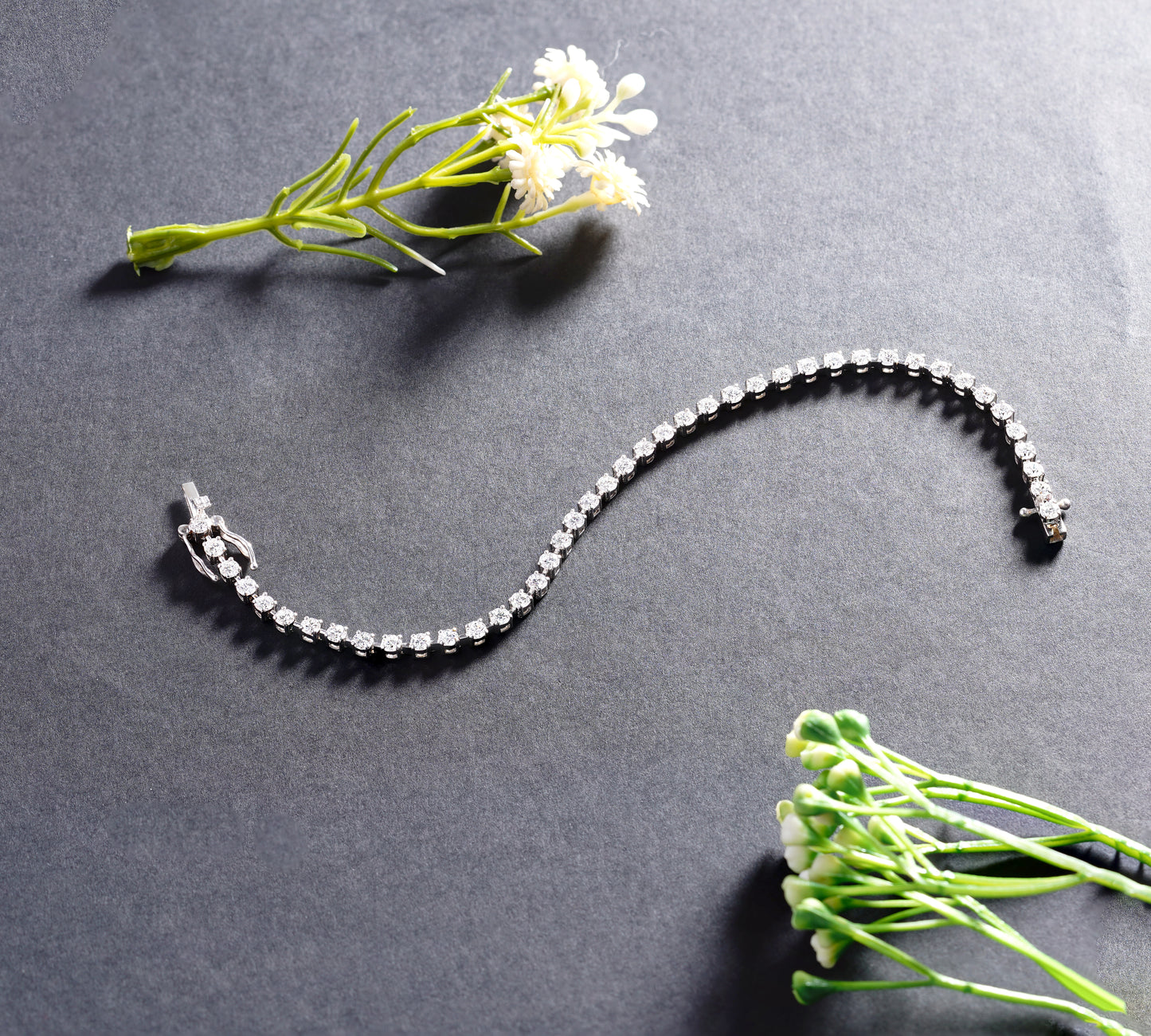Eternal Glow Line Bracelet