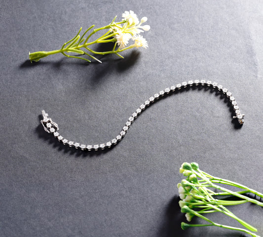 Eternal Glow Line Bracelet