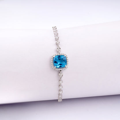 Elegant Aqua Blue Stone Bracelet – A Touch of Royal Elegance