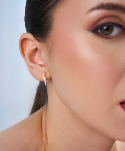 Luminous Crest Diamond Earrings