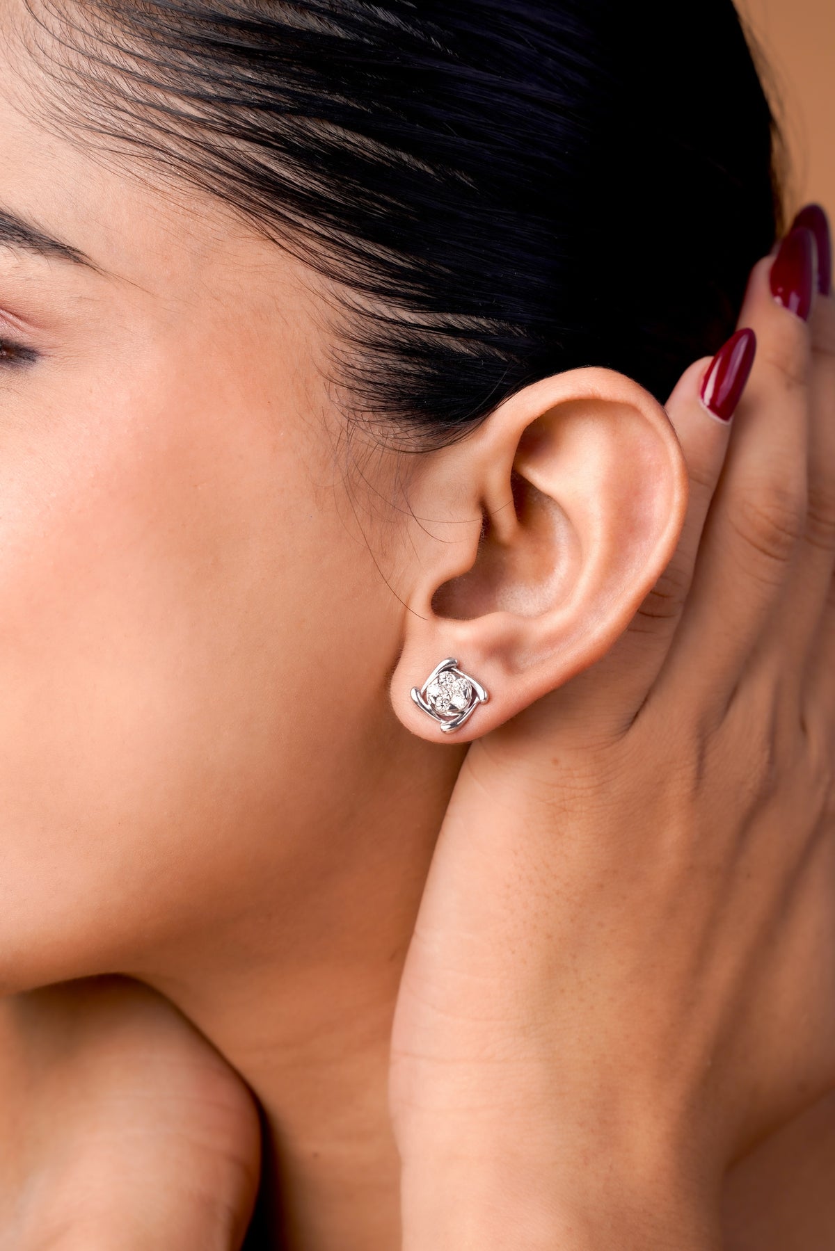 Elegant Round Cluster Stud Earrings