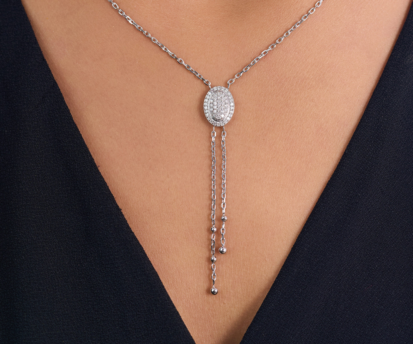 The Oval Tassel Pendant
