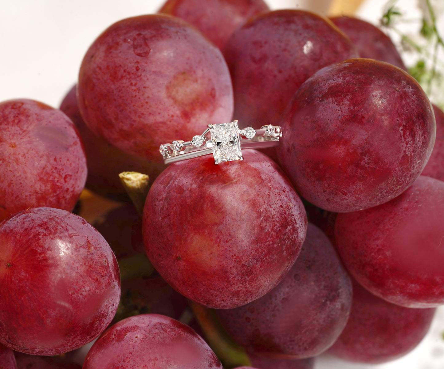 Ethereal Radiant Bubble Ring