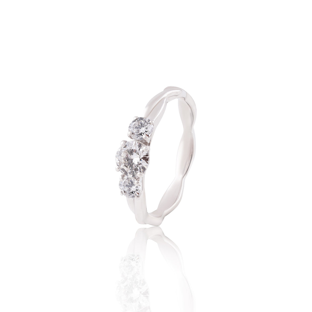 Elegant Three-Stone Diamond-Style Ring – A Symbol of Timeless Love