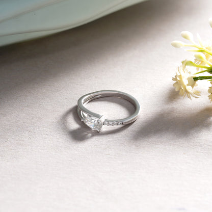 The Pear Grace Ring