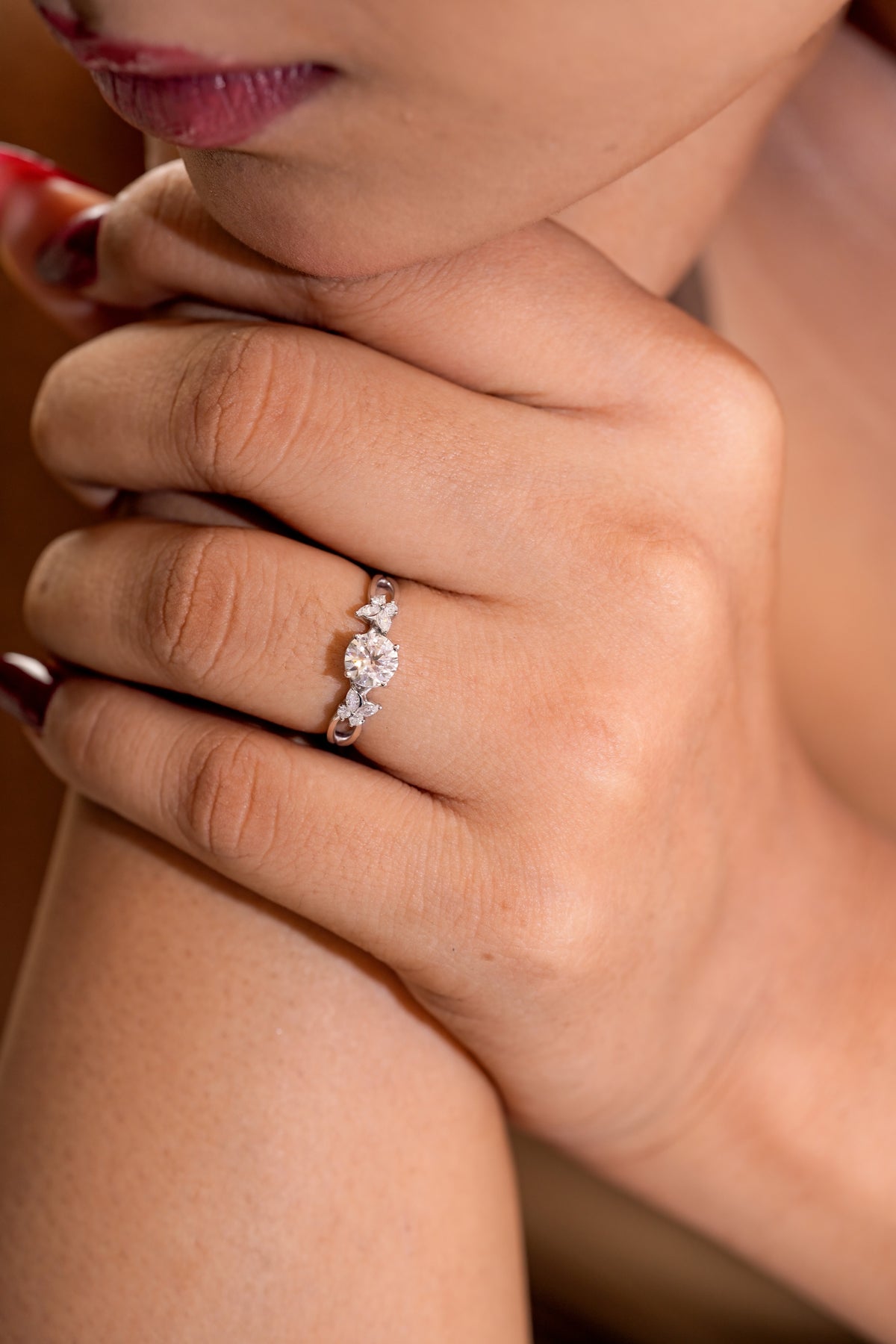 Round Cluster Ring with Floral-Inspired Sparkling Details