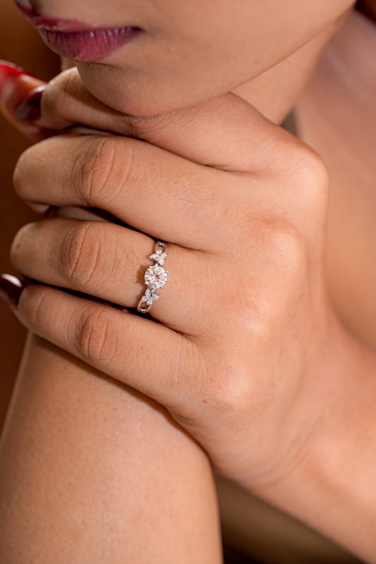 Round Cluster Ring with Floral-Inspired Sparkling Details