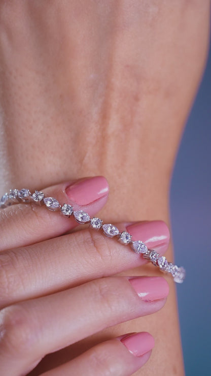 Elegant Marquise & Round Stone Tennis Bracelet – Timeless Sparkling Elegance