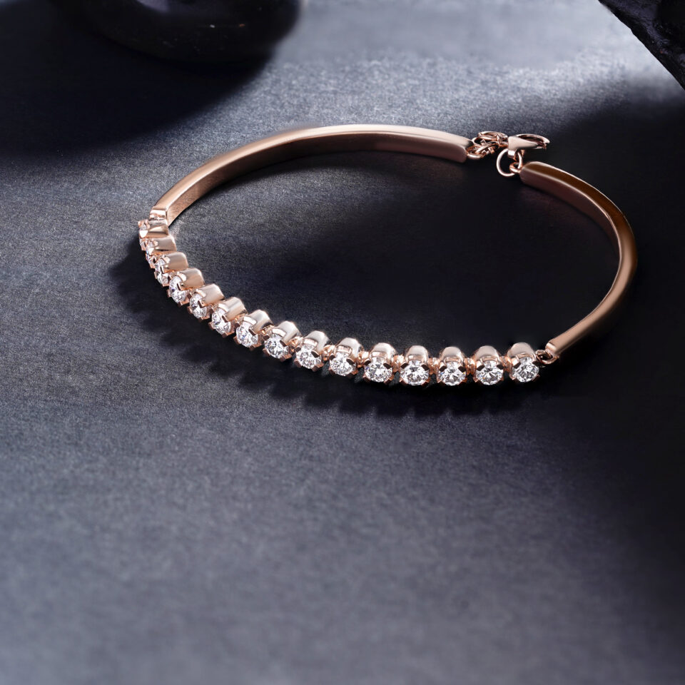The Stellar Row Rose Bracelet