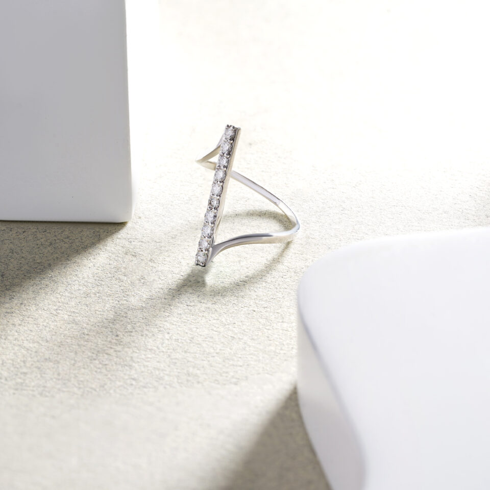 The Infinite Edge Ring