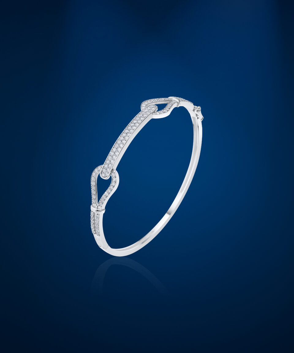 Lumina Interlock Bracelet
