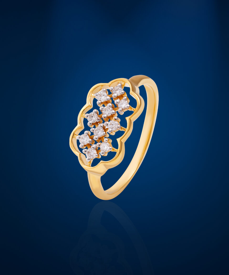 Lumina Bar Ring